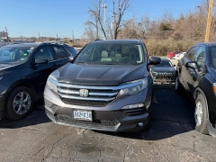 Used 2017  Honda Pilot 4d SUV AWD Touring at Dime Down by Frank Leta near Bridgeton&comma; MO