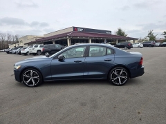 Used 2024  Volvo S60 B5 FWD Plus Dark Theme at Dime Down by Frank Leta near Bridgeton&comma; MO