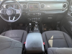 Used 2023 Jeep Gladiator Overland 4x4 *Ltd Avail* at Dime Down by Frank Leta near Bridgeton, MO