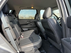 Used 2025  Nissan Pathfinder SL 4WD at Dime Down by Frank Leta near Bridgeton&comma; MO