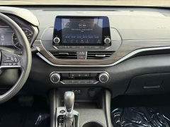 Used 2025  Nissan Altima SV FWD at Dime Down by Frank Leta near Bridgeton&comma; MO