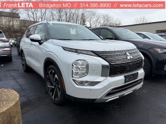  2023 Mitsubishi Outlander S-AWC at Dime Down by Frank Leta near Bridgeton, MO