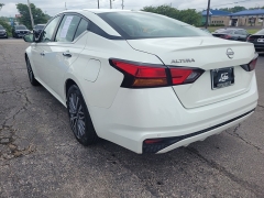 Used 2023 Nissan Altima 2.5 SV Sedan at Dime Down by Frank Leta near Bridgeton, MO