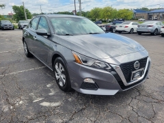 Used 2022 Nissan Altima 2.5 SV Sedan at Dime Down by Frank Leta near Bridgeton, MO