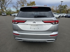 Used 2024  Mitsubishi Outlander SE S-AWC at Dime Down by Frank Leta near Bridgeton, MO