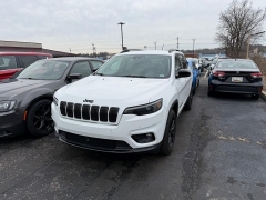 Used 2023  Jeep Cherokee Altitude Lux 4x4 at Dime Down by Frank Leta near Bridgeton&comma; MO