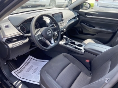 Used 2023 Nissan Altima 2.5 SV Sedan at Dime Down by Frank Leta near Bridgeton, MO