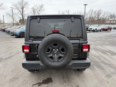 Used 2018  Jeep Wrangler Unlimited Sport 4x4 at Dime Down by Frank Leta near Bridgeton&comma; MO