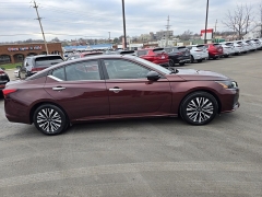 Used 2024  Nissan Altima 2&period;5 SV Sedan at Dime Down by Frank Leta near Bridgeton&comma; MO