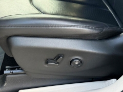 Used 2024  Chrysler Pacifica Touring L FWD at Dime Down by Frank Leta near Bridgeton&comma; MO