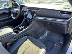 Used 2023 Jeep Grand Cherokee L Altitude 4x4 at Dime Down by Frank Leta near Bridgeton, MO