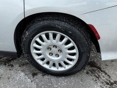 Used 2019  Dodge Charger 4d Sedan AWD Police Hemi at Dime Down by Frank Leta near Bridgeton&comma; MO