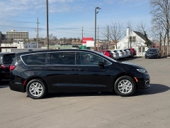 Used 2024  Chrysler Pacifica Touring L FWD at Dime Down by Frank Leta near Bridgeton&comma; MO