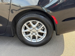 Used 2024  Chrysler Pacifica Touring L FWD at Dime Down by Frank Leta near Bridgeton&comma; MO