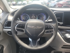 Used 2023 Chrysler Pacifica Touring L FWD at Dime Down by Frank Leta near Bridgeton, MO