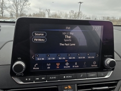 Used 2024  Nissan Altima 2&period;5 SV Sedan at Dime Down by Frank Leta near Bridgeton&comma; MO