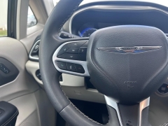 Used 2023  Chrysler Pacifica Touring L FWD at Dime Down by Frank Leta near Bridgeton, MO