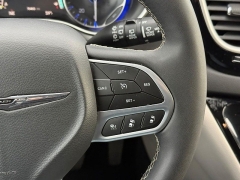 Used 2024  Chrysler Pacifica Touring L FWD at Dime Down by Frank Leta near Bridgeton&comma; MO