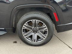 Used 2024  Jeep Wagoneer Series II 4x4 at Dime Down by Frank Leta near Bridgeton&comma; MO