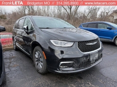  2023 Chrysler Pacifica Hybrid Limited FWD at Dime Down by Frank Leta near Bridgeton, MO