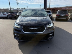 Used 2024  Chrysler Pacifica Touring L FWD at Dime Down by Frank Leta near Bridgeton&comma; MO
