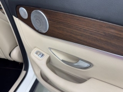 Used 2021  Mercedes-Benz GLC GLC 300 SUV at NEXCAR near Spring&comma; TX