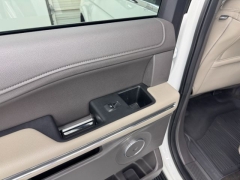 Used 2020  Ford Expedition 4d SUV 2WD XLT at NEXCAR near Spring&comma; TX