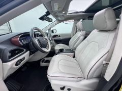 Used 2020  Chrysler Pacifica 4d Wagon Limited at NEXCAR near Spring, TX