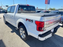 Used 2018  Ford F-150 4WD SuperCrew Platinum 5 1/2 at NEXCAR near Spring, TX