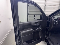 Used 2022  Chevrolet Silverado 1500 4WD Crew Cab 147" Custom at NEXCAR near Spring&comma; TX