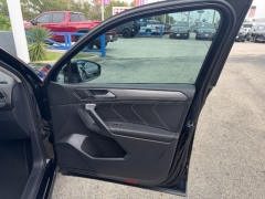 Used 2024  Volkswagen Tiguan 2&period;0T Wolfsburg Edition FWD at Nexcar near Spring&comma; TX