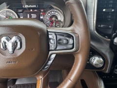 Used 2019  Ram 1500 4WD Crew Cab Longhorn at NEXCAR near Spring&comma; TX