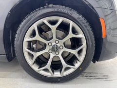 Used 2018  Chrysler 300 4d Sedan RWD Touring at NEXCAR near Spring&comma; TX