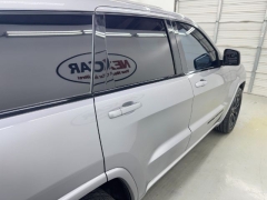 Used 2019  Jeep Grand Cherokee 4d SUV 4WD Laredo Altitude at NEXCAR near Spring, TX