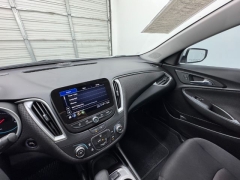 Used 2023  Chevrolet Malibu 4dr Sdn RS at NEXCAR near Spring&comma; TX