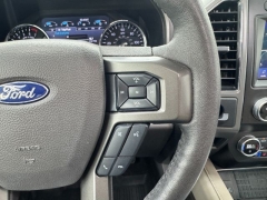 Used 2020  Ford Expedition 4d SUV 2WD XLT at NEXCAR near Spring&comma; TX