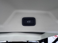 Used 2015  Land Rover Range Rover 4d SUV 5&period;0L SC at NEXCAR near Spring&comma; TX