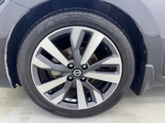 Used 2020  Nissan Versa 4d Sedan SR at NEXCAR near Spring, TX