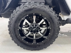 Used 2021  Jeep Gladiator Sport S 4x4 at NEXCAR near Spring&comma; TX