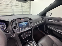 Used 2022  Chrysler 300 300S RWD at NEXCAR near Spring&comma; TX