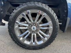 Used 2019  Chevrolet Silverado 1500 2WD Crew Cab RST at NEXCAR near Spring, TX