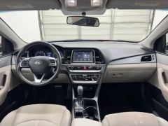 Used 2019  Hyundai Sonata 4d Sedan SE at NEXCAR near Spring&comma; TX