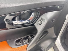 Used 2018  Nissan Rogue 4d SUV FWD SL at NEXCAR near Spring&comma; TX