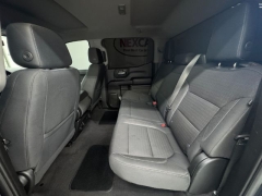 Used 2020  Chevrolet Silverado 1500 2WD Crew Cab LT at NEXCAR near Spring&comma; TX