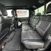 Used 2019  Ram 1500 4WD Crew Cab Limited at NEXCAR near Spring, TX