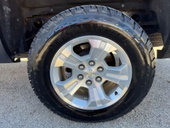 Used 2017  Chevrolet Silverado 1500 4WD Crew Cab LT Z71 at NEXCAR near Spring, TX