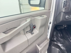 Used 2019  Chevrolet Express Van 2500 Van at NEXCAR near Spring&comma; TX