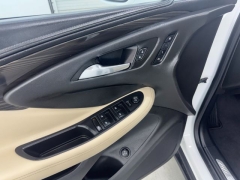 Used 2019  Buick Envision 4d SUV FWD Essence at NEXCAR near Spring&comma; TX