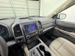 Used 2020  Ford Expedition 4d SUV 2WD XLT at NEXCAR near Spring&comma; TX