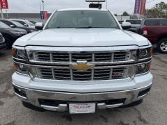 Used 2015  Chevrolet Silverado 1500 4WD Crew Cab LTZ Z71 at NEXCAR near Spring, TX